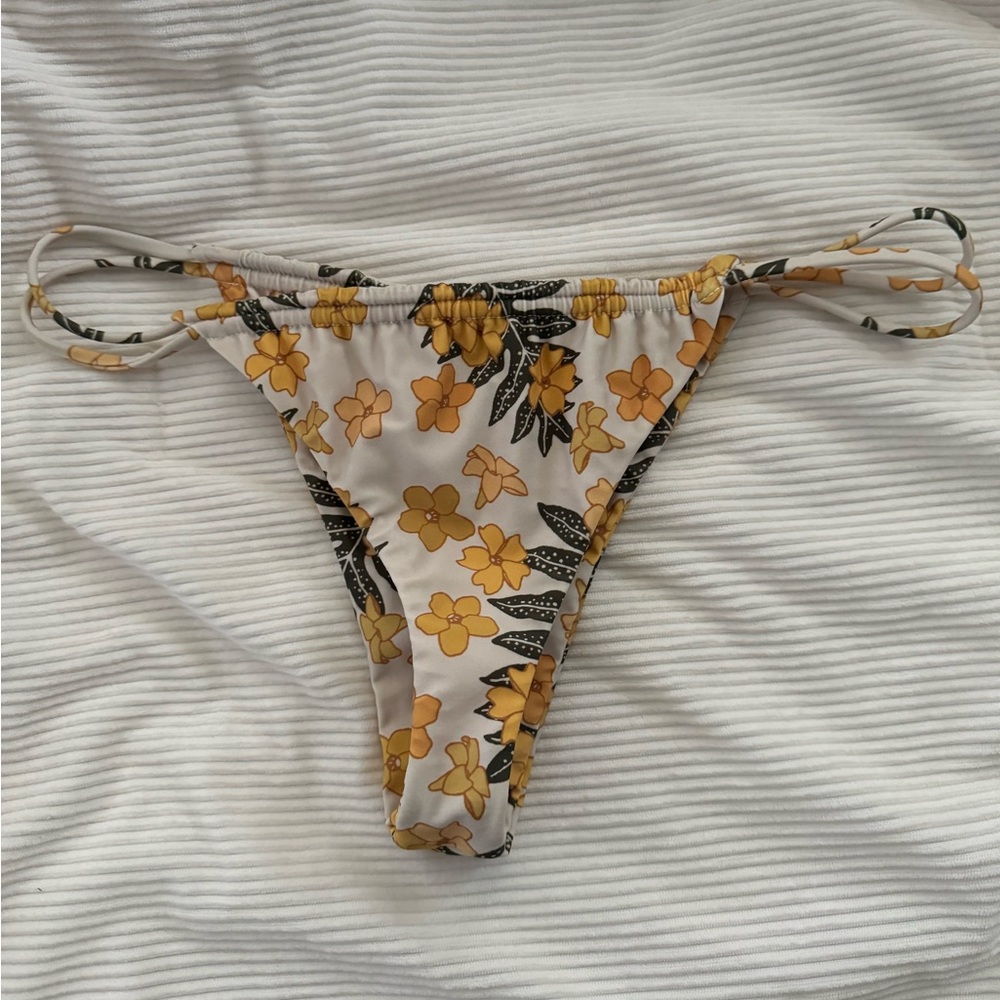 Benoa Swim Puakenikeni Anini Bottom